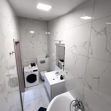 Cdp 6 Apartment *